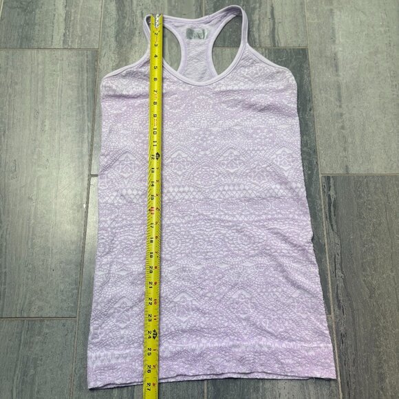 Athleta Eagle Pose Lace Print Racerback Fitted Tank Top Lilac Purple Size Small - Picture 8 of 8